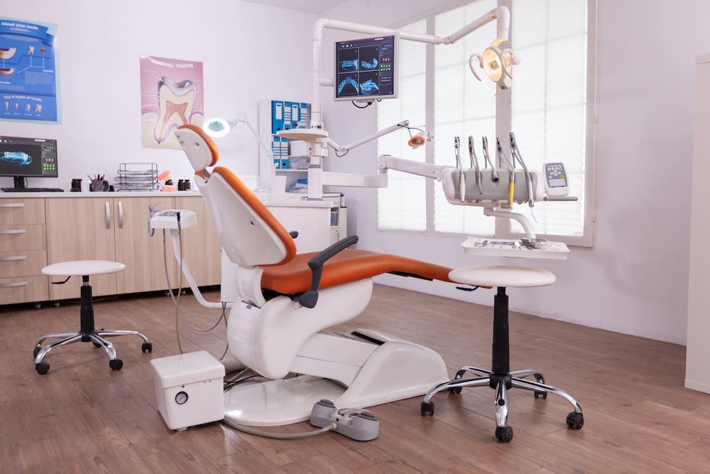 Dentist, dental care services in Hadapsar